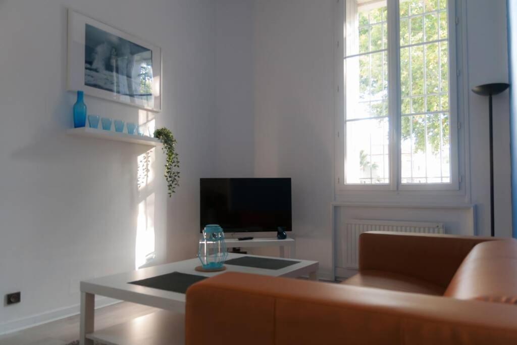 Grand Appartement Proche Gare Et Polygone 贝济耶 外观 照片
